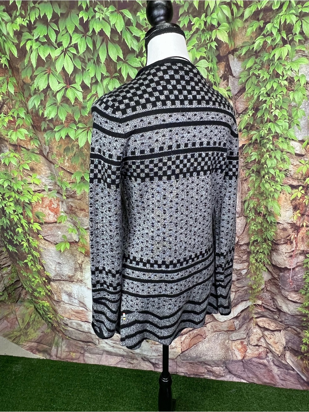 SMARTWOOL Black and Gray Merino Blend Cabincore Waterfall Open Cardigan, M - Picture 10 of 14